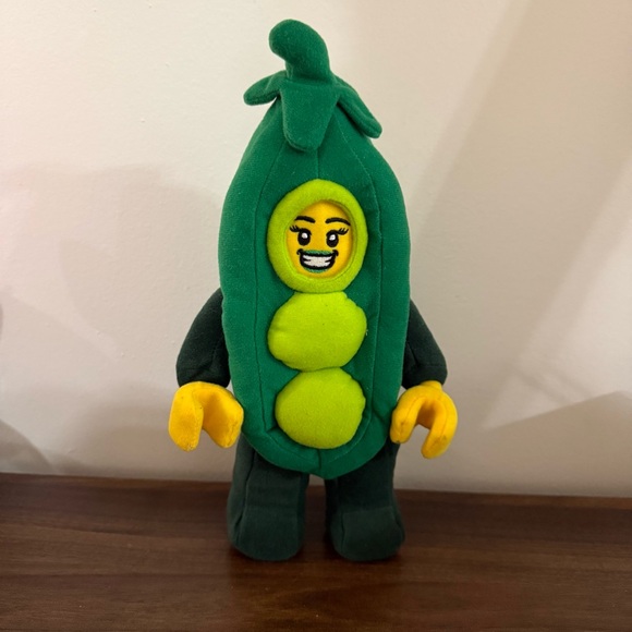 Lego Other - LEGO Pea Pod Girl Plush 11 Minifigure Soft Toy Green